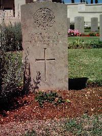Jerusalem War Cemetery - Barratt, O H